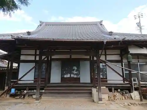 法誠寺の本殿・本堂