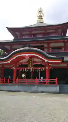 播州成田山法輪寺の本殿・本堂