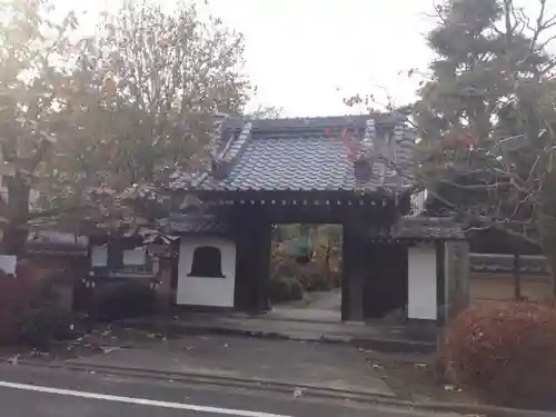 船橋不動尊　寳性寺の山門