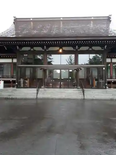 真宗大谷派札幌別院の本殿・本堂