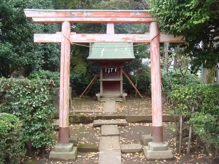 峯ヶ岡八幡神社の末社・摂社