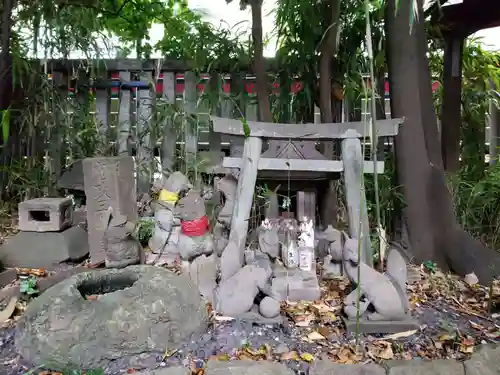 大原稲荷神社の末社・摂社