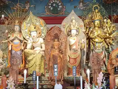 鳥居観音(埼玉県)