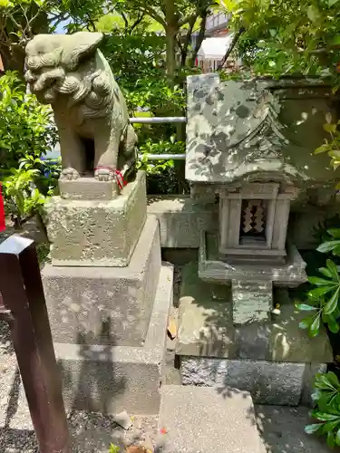 三社神社の狛犬