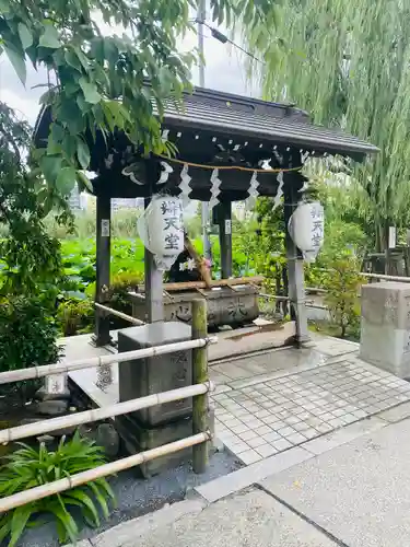 寛永寺不忍池弁天堂(東京都)