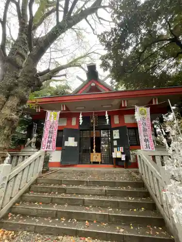 笠䅣稲荷神社の{uncategorized: "未分類", other: "その他", undefined: "問題あり", building: "その他建物", grave: "お墓", sacred_gate: "鳥居", guardian: "狛犬", statue: "像", buddha: "仏像", history: "歴史", nature: "自然", garden: "庭園", animal: "動物", pagoda: "塔", temizu: "手水舎", mountain_gate: "山門・神門", sanctuary: "本殿・本堂", subordinate: "末社・摂社", art: "芸術", scenery: "景色", jizo: "地蔵", ema: "絵馬", goshuin: "御朱印", omikuji: "おみくじ", items: "授与品その他", amulet: "お守り", goshuincho: "御朱印帳", eats: "食事", festival: "お祭り", votive_dance: "神楽", shichigosan: "七五三参", wedding: "結婚式", experience: "体験その他", initially: "初詣", around: "周辺", anti_infection: "感染症対策"}