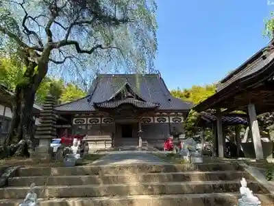 洞雲寺の本殿
