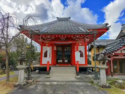 三光寺（三光寺松鷹坊）の末社・摂社