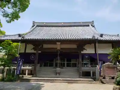 願成就寺の本殿・本堂