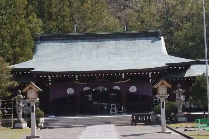 山梨縣護國神社の本殿・本堂