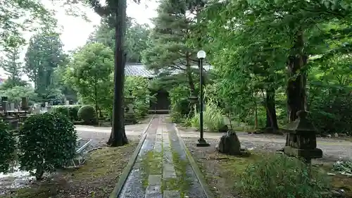 来迎寺の建物その他