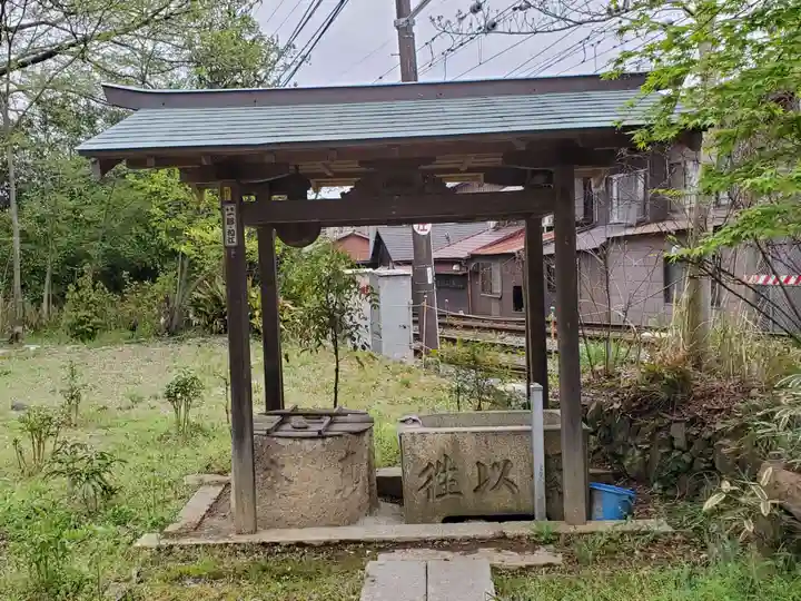 關蝉丸神社下社の手水舎