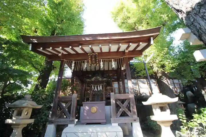 飛木稲荷神社の末社・摂社