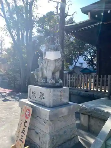 お三の宮日枝神社の狛犬