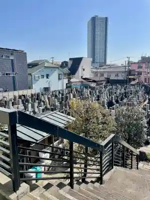 雪峰院の{uncategorized: "未分類", other: "その他", undefined: "問題あり", building: "その他建物", grave: "お墓", sacred_gate: "鳥居", guardian: "狛犬", statue: "像", buddha: "仏像", history: "歴史", nature: "自然", garden: "庭園", animal: "動物", pagoda: "塔", temizu: "手水舎", mountain_gate: "山門・神門", sanctuary: "本殿・本堂", subordinate: "末社・摂社", art: "芸術", scenery: "景色", jizo: "地蔵", ema: "絵馬", goshuin: "御朱印", omikuji: "おみくじ", items: "授与品その他", amulet: "お守り", goshuincho: "御朱印帳", eats: "食事", festival: "お祭り", votive_dance: "神楽", shichigosan: "七五三参", wedding: "結婚式", experience: "体験その他", initially: "初詣", around: "周辺", anti_infection: "感染症対策"}