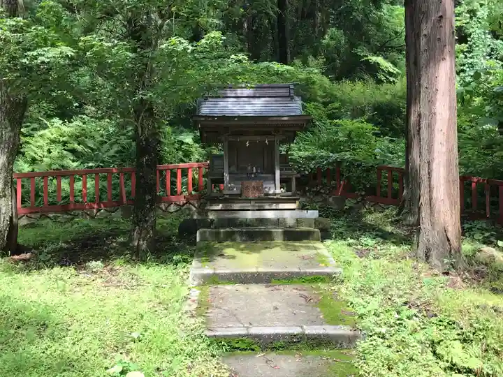 御座石神社(秋田県)