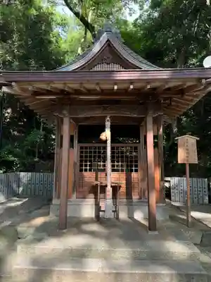 枚岡神社の末社・摂社