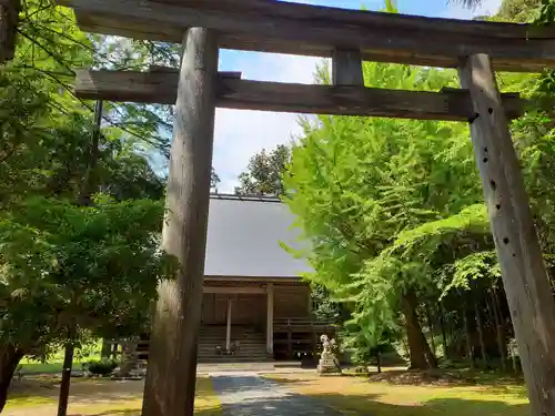 鳥海山大物忌神社蕨岡口ノ宮の鳥居