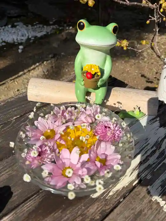 小倉八幡神社の{uncategorized: "未分類", other: "その他", undefined: "問題あり", building: "その他建物", grave: "お墓", sacred_gate: "鳥居", guardian: "狛犬", statue: "像", buddha: "仏像", history: "歴史", nature: "自然", garden: "庭園", animal: "動物", pagoda: "塔", temizu: "手水舎", mountain_gate: "山門・神門", sanctuary: "本殿・本堂", subordinate: "末社・摂社", art: "芸術", scenery: "景色", jizo: "地蔵", ema: "絵馬", goshuin: "御朱印", omikuji: "おみくじ", items: "授与品その他", amulet: "お守り", goshuincho: "御朱印帳", eats: "食事", festival: "お祭り", votive_dance: "神楽", shichigosan: "七五三参", wedding: "結婚式", experience: "体験その他", initially: "初詣", around: "周辺", anti_infection: "感染症対策"}