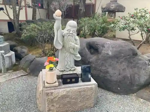 常光寺の{uncategorized: "未分類", other: "その他", undefined: "問題あり", building: "その他建物", grave: "お墓", sacred_gate: "鳥居", guardian: "狛犬", statue: "像", buddha: "仏像", history: "歴史", nature: "自然", garden: "庭園", animal: "動物", pagoda: "塔", temizu: "手水舎", mountain_gate: "山門・神門", sanctuary: "本殿・本堂", subordinate: "末社・摂社", art: "芸術", scenery: "景色", jizo: "地蔵", ema: "絵馬", goshuin: "御朱印", omikuji: "おみくじ", items: "授与品その他", amulet: "お守り", goshuincho: "御朱印帳", eats: "食事", festival: "お祭り", votive_dance: "神楽", shichigosan: "七五三参", wedding: "結婚式", experience: "体験その他", initially: "初詣", around: "周辺", anti_infection: "感染症対策"}