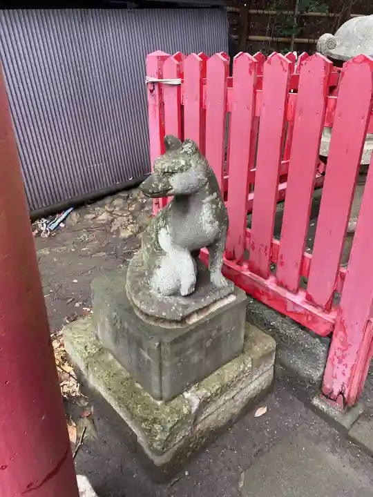 正一位稲荷大明神(築山稲荷社)の狛犬