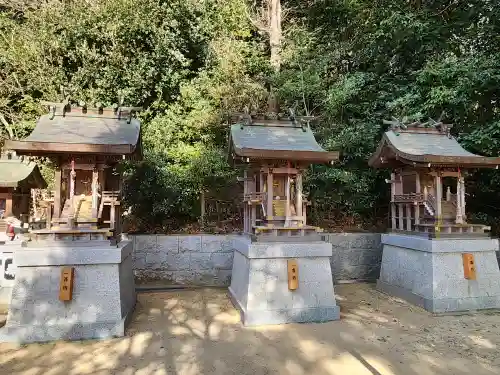 伊川谷惣社の末社・摂社