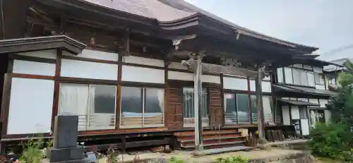 明源寺の本殿・本堂