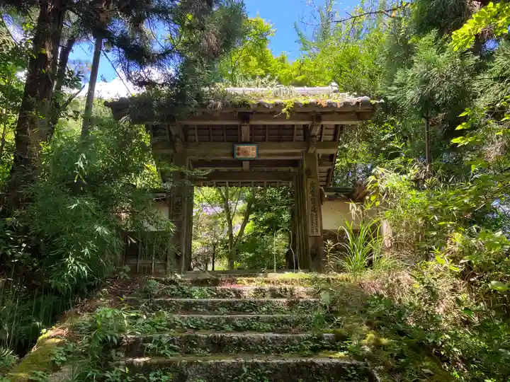 九品寺の山門・神門