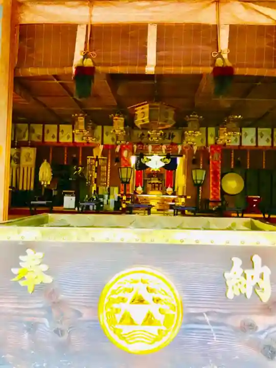 白蛇辨財天の本殿・本堂