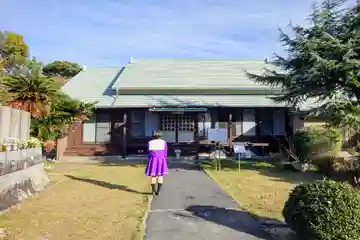 願成寺の本殿・本堂