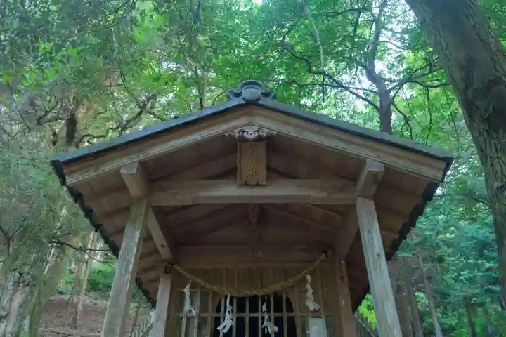 白鬚神社の末社・摂社