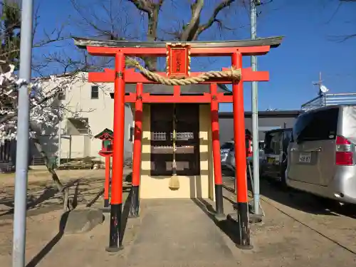 舞子六神社／まいこむの宮の{uncategorized: "未分類", other: "その他", undefined: "問題あり", building: "その他建物", grave: "お墓", sacred_gate: "鳥居", guardian: "狛犬", statue: "像", buddha: "仏像", history: "歴史", nature: "自然", garden: "庭園", animal: "動物", pagoda: "塔", temizu: "手水舎", mountain_gate: "山門・神門", sanctuary: "本殿・本堂", subordinate: "末社・摂社", art: "芸術", scenery: "景色", jizo: "地蔵", ema: "絵馬", goshuin: "御朱印", omikuji: "おみくじ", items: "授与品その他", amulet: "お守り", goshuincho: "御朱印帳", eats: "食事", festival: "お祭り", votive_dance: "神楽", shichigosan: "七五三参", wedding: "結婚式", experience: "体験その他", initially: "初詣", around: "周辺", anti_infection: "感染症対策"}
