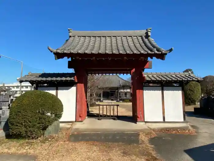 雨寳寺の山門