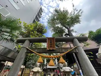 高円寺氷川神社の鳥居