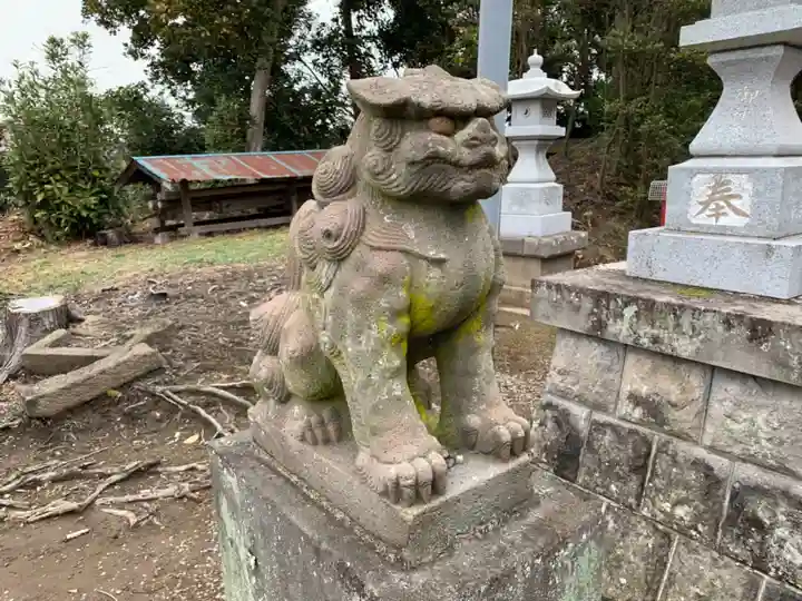 八幡神社の狛犬