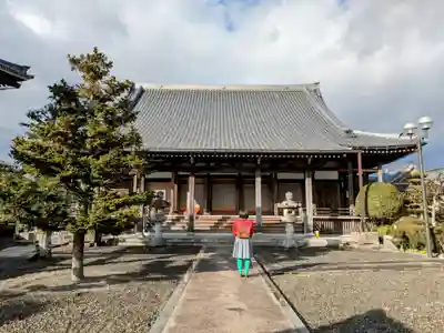 遍崇寺の本殿・本堂