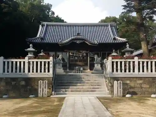 上田八幡神社の本殿・本堂