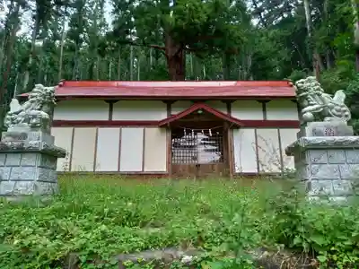 吾妻神社の本殿・本堂
