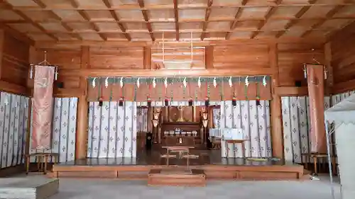 東川神社の本殿