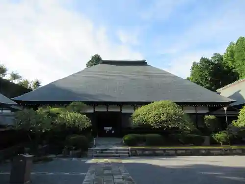 天寧寺の本殿・本堂