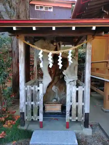金蛇水神社の{uncategorized: "未分類", other: "その他", undefined: "問題あり", building: "その他建物", grave: "お墓", sacred_gate: "鳥居", guardian: "狛犬", statue: "像", buddha: "仏像", history: "歴史", nature: "自然", garden: "庭園", animal: "動物", pagoda: "塔", temizu: "手水舎", mountain_gate: "山門・神門", sanctuary: "本殿・本堂", subordinate: "末社・摂社", art: "芸術", scenery: "景色", jizo: "地蔵", ema: "絵馬", goshuin: "御朱印", omikuji: "おみくじ", items: "授与品その他", amulet: "お守り", goshuincho: "御朱印帳", eats: "食事", festival: "お祭り", votive_dance: "神楽", shichigosan: "七五三参", wedding: "結婚式", experience: "体験その他", initially: "初詣", around: "周辺", anti_infection: "感染症対策"}