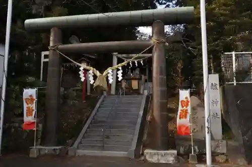 艫神社の{uncategorized: "未分類", other: "その他", undefined: "問題あり", building: "その他建物", grave: "お墓", sacred_gate: "鳥居", guardian: "狛犬", statue: "像", buddha: "仏像", history: "歴史", nature: "自然", garden: "庭園", animal: "動物", pagoda: "塔", temizu: "手水舎", mountain_gate: "山門・神門", sanctuary: "本殿・本堂", subordinate: "末社・摂社", art: "芸術", scenery: "景色", jizo: "地蔵", ema: "絵馬", goshuin: "御朱印", omikuji: "おみくじ", items: "授与品その他", amulet: "お守り", goshuincho: "御朱印帳", eats: "食事", festival: "お祭り", votive_dance: "神楽", shichigosan: "七五三参", wedding: "結婚式", experience: "体験その他", initially: "初詣", around: "周辺", anti_infection: "感染症対策"}