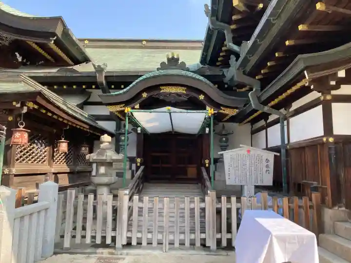 大阪天満宮の{uncategorized: "未分類", other: "その他", undefined: "問題あり", building: "その他建物", grave: "お墓", sacred_gate: "鳥居", guardian: "狛犬", statue: "像", buddha: "仏像", history: "歴史", nature: "自然", garden: "庭園", animal: "動物", pagoda: "塔", temizu: "手水舎", mountain_gate: "山門・神門", sanctuary: "本殿・本堂", subordinate: "末社・摂社", art: "芸術", scenery: "景色", jizo: "地蔵", ema: "絵馬", goshuin: "御朱印", omikuji: "おみくじ", items: "授与品その他", amulet: "お守り", goshuincho: "御朱印帳", eats: "食事", festival: "お祭り", votive_dance: "神楽", shichigosan: "七五三参", wedding: "結婚式", experience: "体験その他", initially: "初詣", around: "周辺", anti_infection: "感染症対策"}