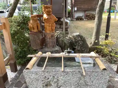 八王子神社 春日神社（清水町）の手水舎
