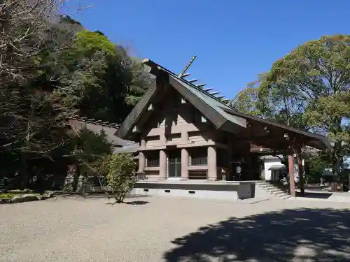 安房神社の本殿・本堂