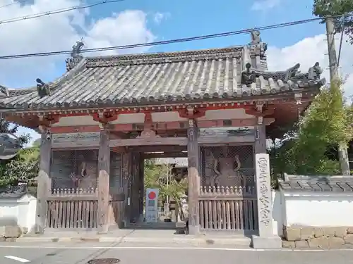 穴太寺の山門・神門