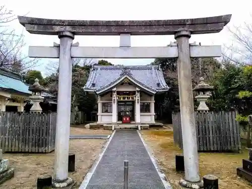 津島社（大草津島神社）の鳥居