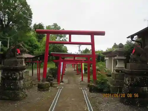 三光稲荷神社の鳥居