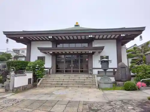 本慶寺の本殿・本堂