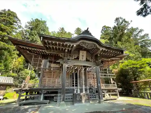 飯田八幡神社の本殿